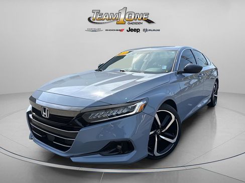 Used 2022 Honda Accord Sport image 4
