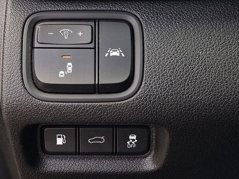 Used 2020 Kia Optima S image 25