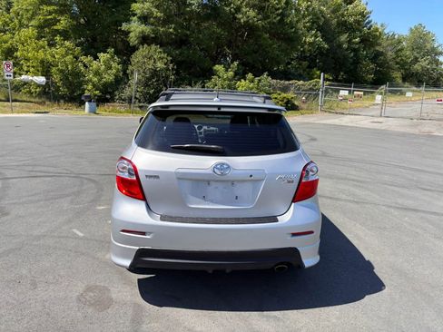 Used 2009 Toyota Matrix XRS FWD image 11
