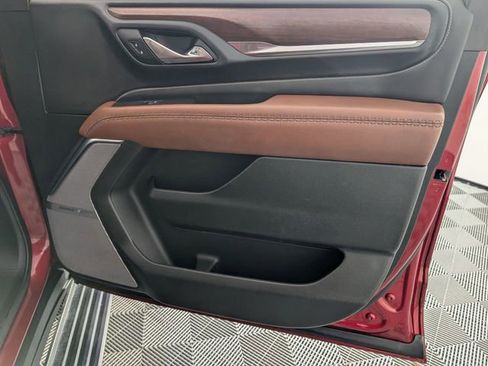 Used 2023 GMC Yukon XL Denali Ultimate image 37