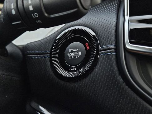 New 2026 Jeep Compass Latitude image 18