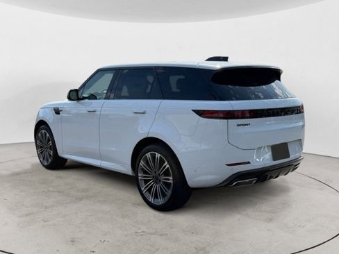 New 2026 Land Rover Range Rover Sport Dynamic SE AWD/4WD image 6