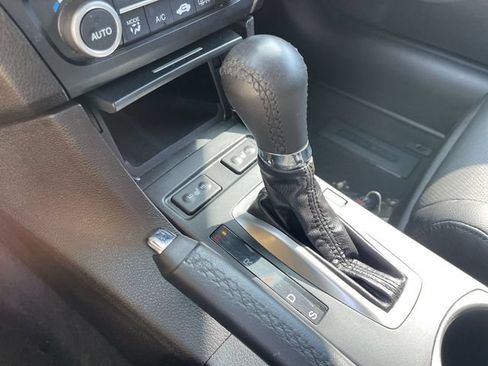 Used 2018 Acura ILX FWD image 19