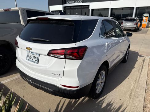 Used 2023 Chevrolet Equinox LT AWD/4WD image 4