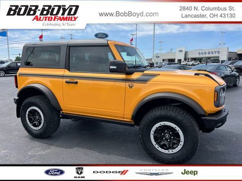 Certified 2022 Ford Bronco Badlands w/ Sasquatch Package AWD/4WD image 1