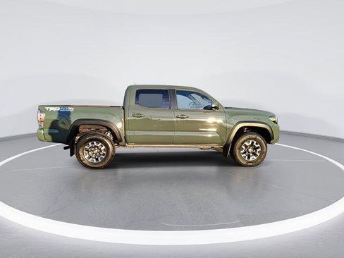 Certified 2021 Toyota Tacoma TRD Off-Road image 11