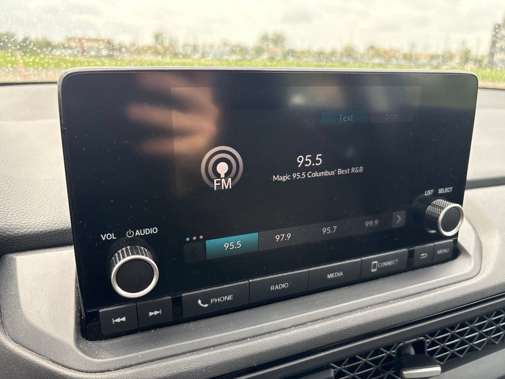 Used 2023 Honda Accord EX image 22