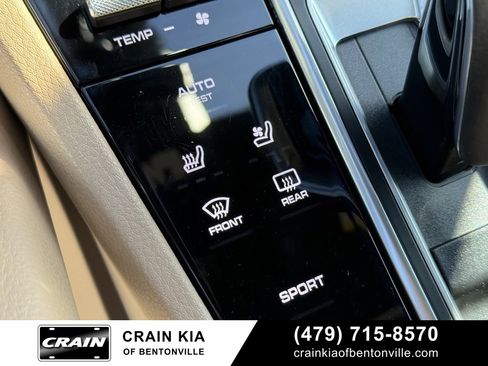 Used 2019 Porsche Cayenne image 19