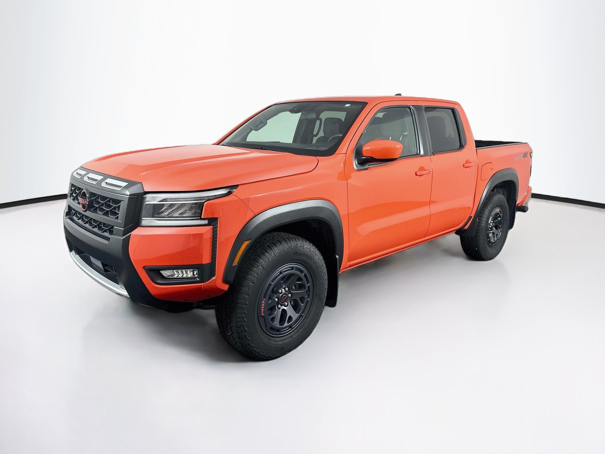 Used 2025 Nissan Frontier PRO-4X w/ Interior Protection Package AWD/4WD image 3