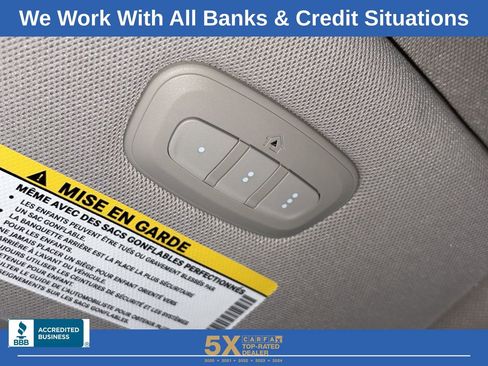 Used 2022 Chrysler Pacifica Touring-L FWD image 25