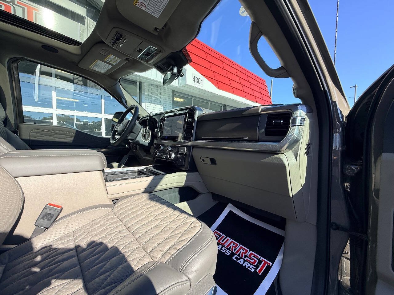 Used 2027 Ford F450 Platinum w/ Platinum Plus Package AWD/4WD image 52