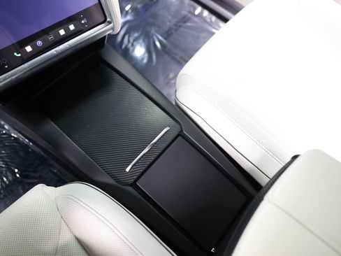 Used 2016 Tesla Model X Performance image 27