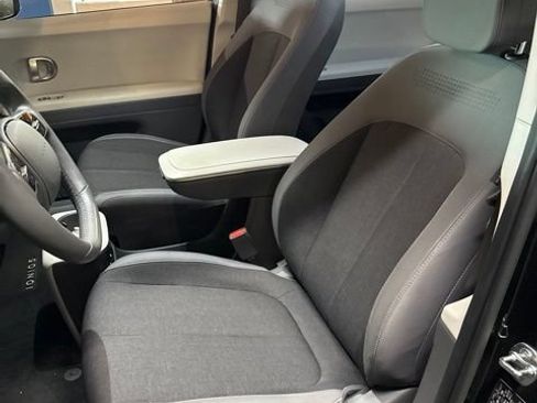Certified 2024 Hyundai Ioniq 5 SEL RWD image 6