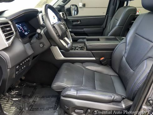 Used 2023 Toyota Tundra Platinum w/ Advanced Package AWD/4WD image 9