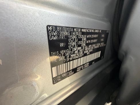 Used 2025 Toyota RAV4 XLE AWD/4WD image 45