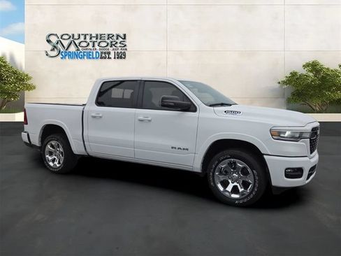 Used 2025 RAM 1500 Big Horn AWD/4WD image 7