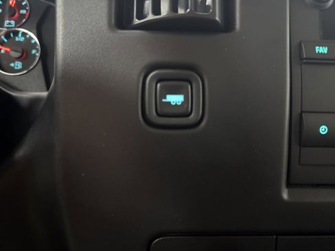New 2025 Chevrolet Express 3500 Work Van w/ Power Convenience Package image 14