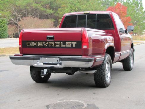 Used 1993 Chevrolet Silverado 1500 4x4 Regular Cab image 12