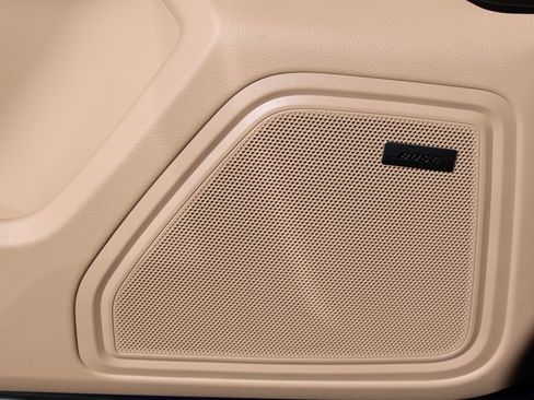 New 2026 Porsche Macan image 14