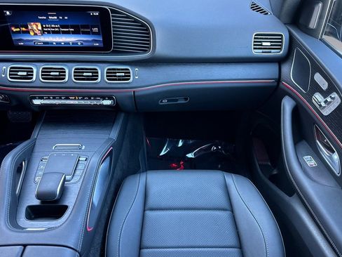 Used 2025 Mercedes-Benz GLE 350 350 image 29