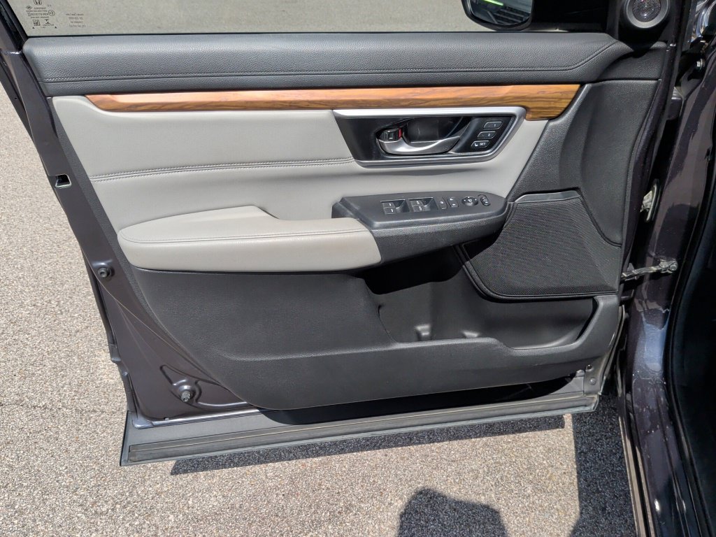 Used 2019 Honda CR-V Touring image 10
