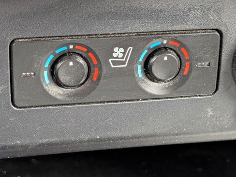 Used 2022 Toyota 4Runner Limited image 25