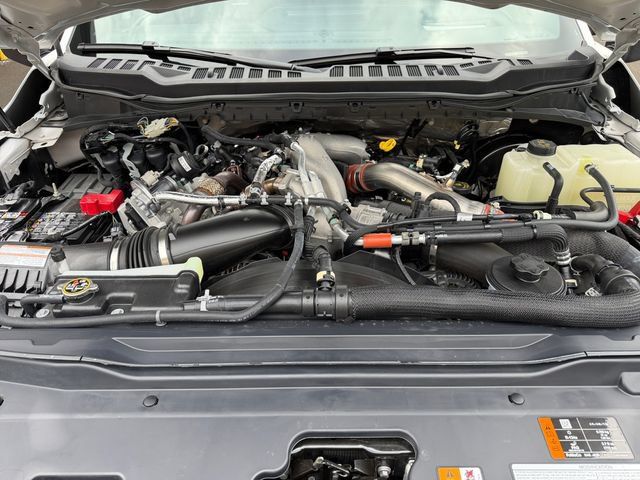 Used 2025 Ford F350 Platinum w/ Tremor Off-Road Package AWD/4WD image 19