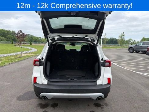 Used 2023 Ford Escape Active w/ Tech Pack #2 FWD image 8