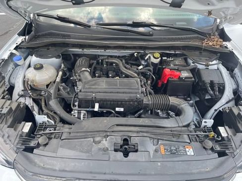 Used 2024 Ford Escape Active image 15