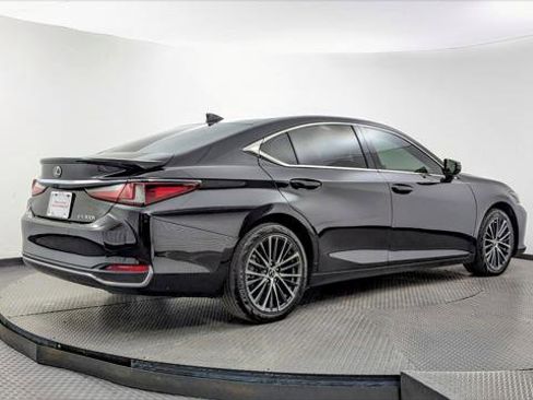 Used 2023 Lexus ES 300h w/ Premium Package FWD image 8