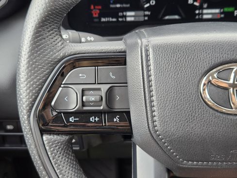 Used 2023 Toyota Sequoia TRD Pro AWD/4WD image 36
