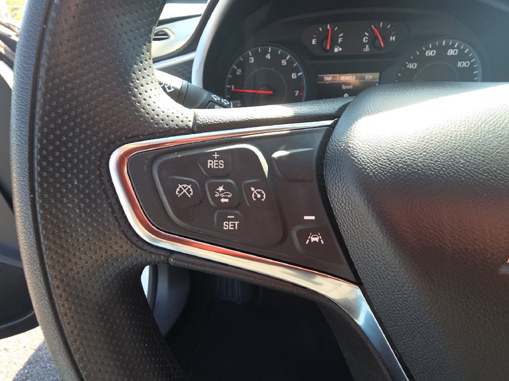 Used 2023 Chevrolet Malibu LT FWD image 18