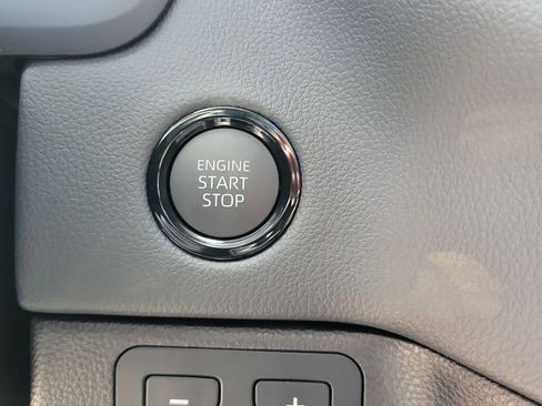 New 2026 Toyota Tundra Limited AWD/4WD image 24