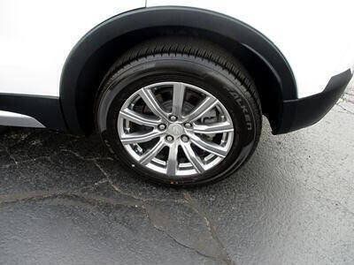 Used 2019 Cadillac XT4 Premium Luxury w/ Driver Awareness Package AWD/4WD image 12