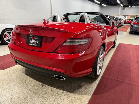 Used 2012 Mercedes-Benz SLK 250 image 14