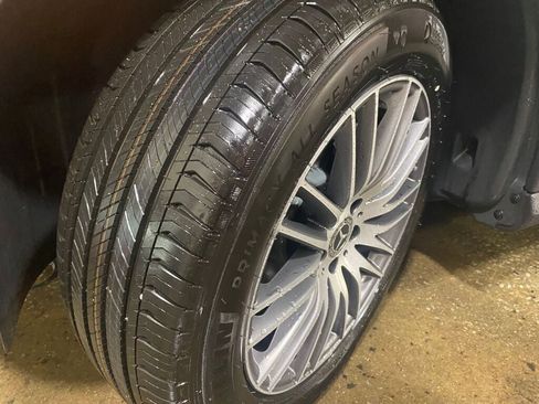 New 2026 Mercedes-Benz GLC 300 4MATIC image 24