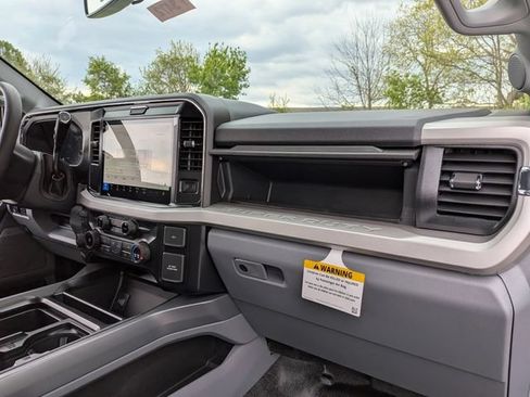 New 2026 Ford F350 XLT w/ XLT Premium Package AWD/4WD image 23