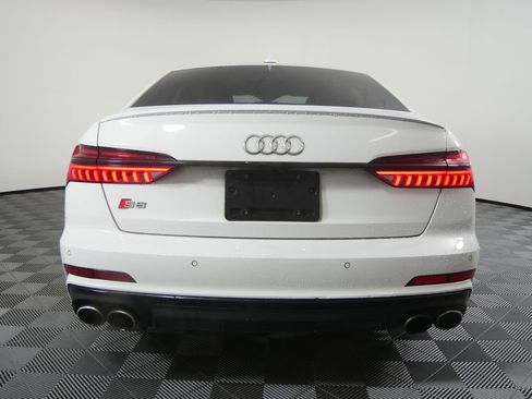 Used 2020 Audi S6 Premium Plus w/ S Sport Package image 3