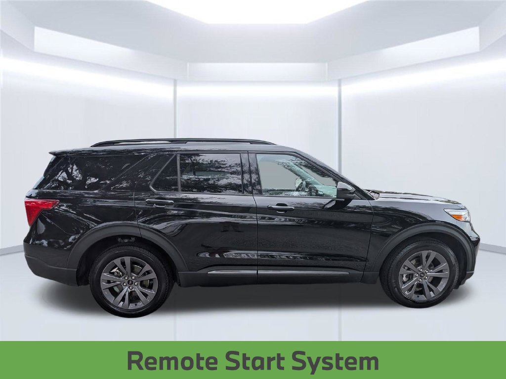 Used 2023 Ford Explorer XLT w/ Equipment Group 202A AWD/4WD image 8