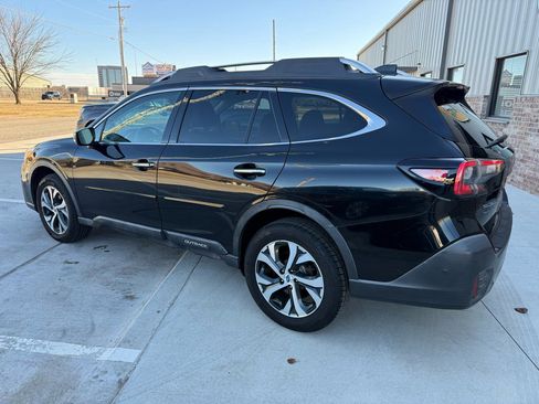 Used 2020 Subaru Outback Touring XT image 15