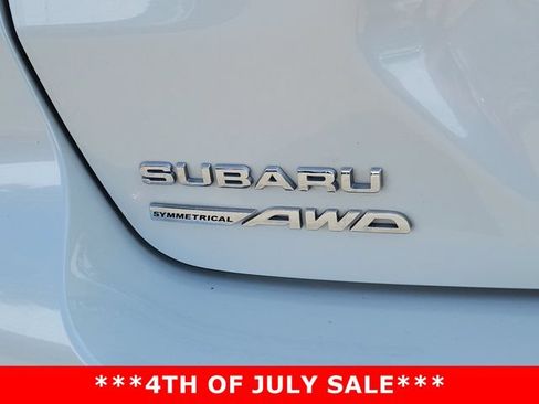 Used 2025 Subaru Crosstrek 2.5i Premium AWD/4WD image 31