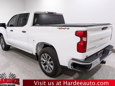 Used 2021 Chevrolet Silverado 1500 W/T w/ WT Fleet Convenience Package AWD/4WD image 3