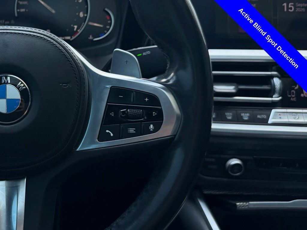 Used 2020 BMW 330i Sedan w/ M Sport Package RWD image 15