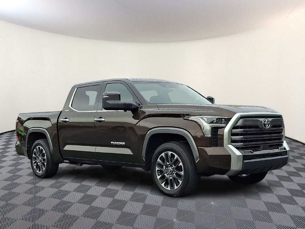 Used 2022 Toyota Tundra Limited AWD/4WD image 1