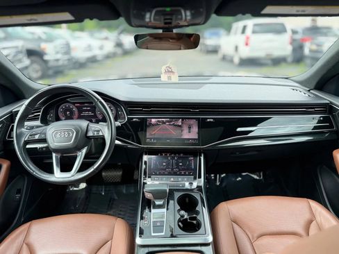 Used 2019 Audi Q8 Premium Plus AWD/4WD image 15