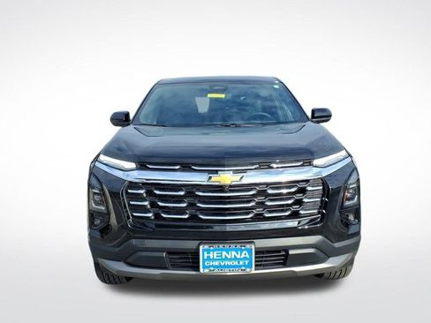 New 2026 Chevrolet Equinox LT w/ Convenience Package II FWD image 9