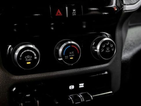 Used 2020 RAM 2500 Big Horn image 23