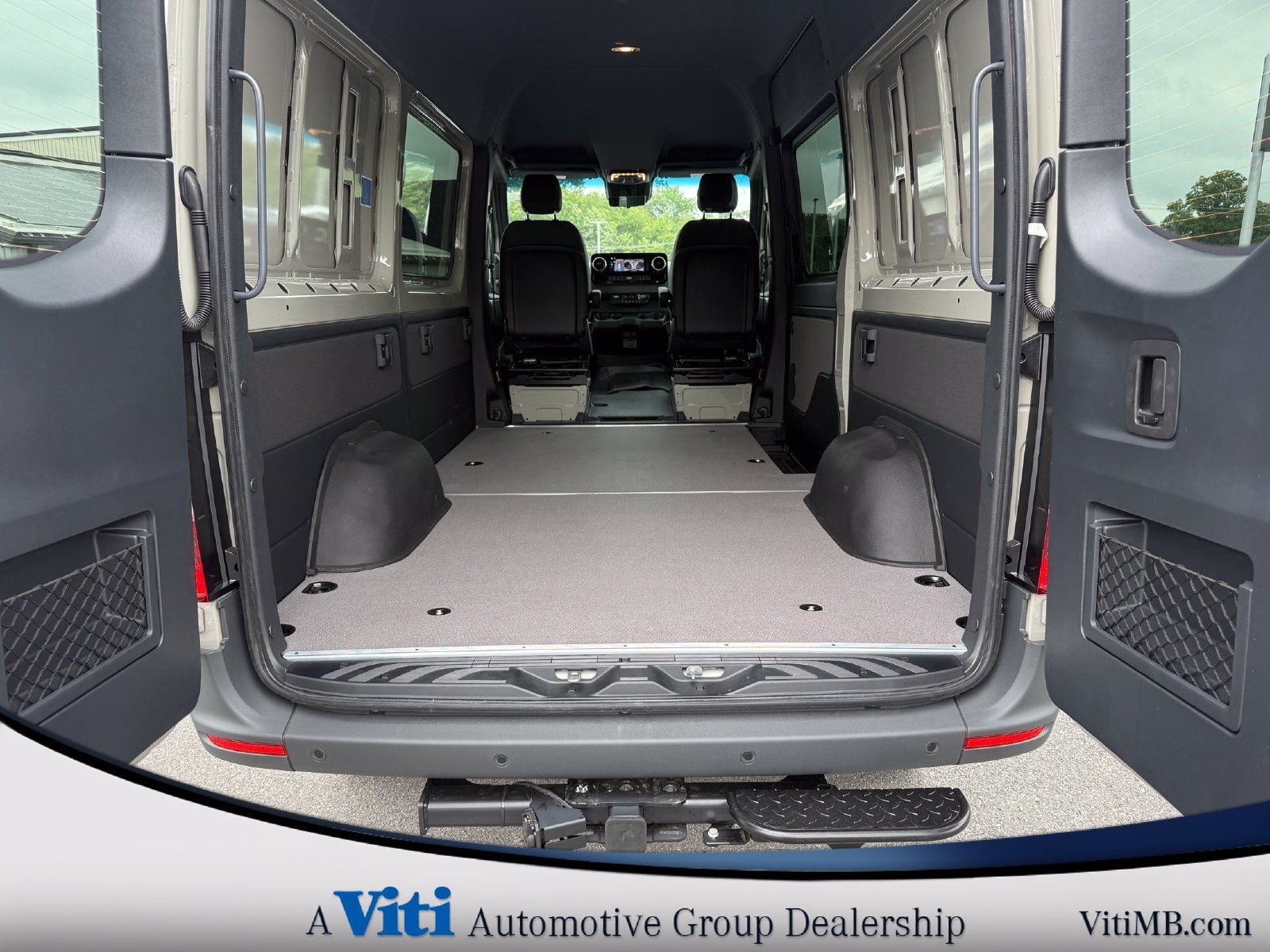 Used 2026 Mercedes-Benz Sprinter 2500 image 17