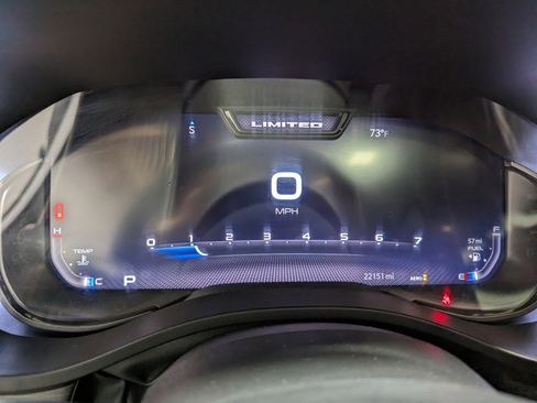 Used 2024 RAM 1500 Limited w/ Body Color Bumper Group image 18