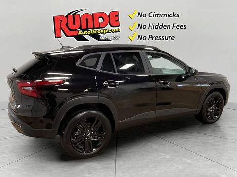 Used 2025 Chevrolet Trax ACTIV w/ Driver Confidence Package image 5